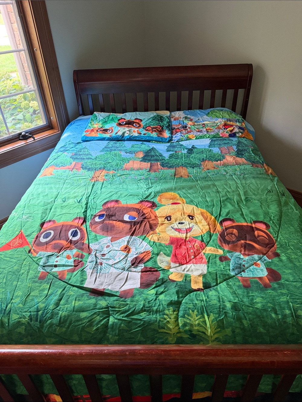 Animal Crossing Green Kids reversible Comforter